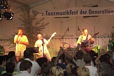 REGENBOGEN beim 2. Tanzmusikfest 2003